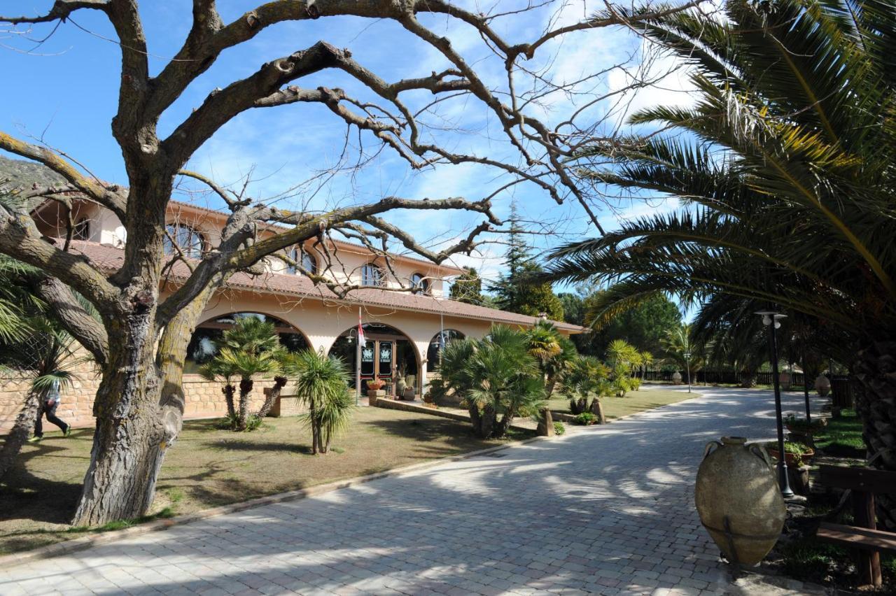 Agriturismo Il Drago Mirabella Imbaccari Экстерьер фото