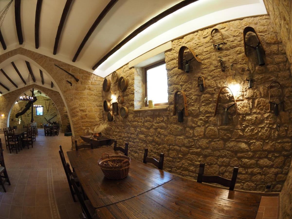 Agriturismo Il Drago Mirabella Imbaccari Экстерьер фото