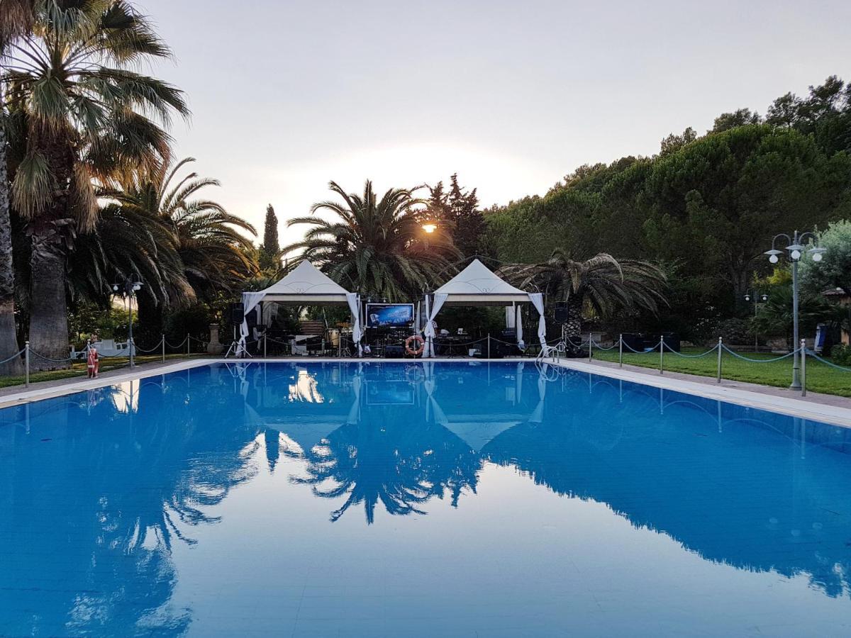 Agriturismo Il Drago Mirabella Imbaccari Экстерьер фото